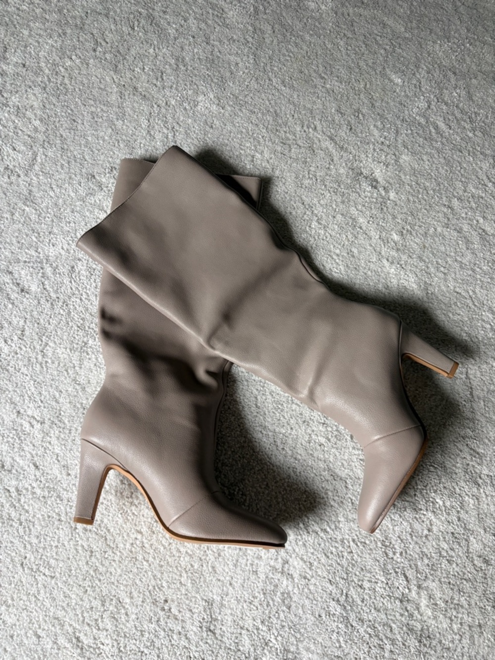 Steve Madden Women's Leather Heeled Boots in Taupe NWT size 6